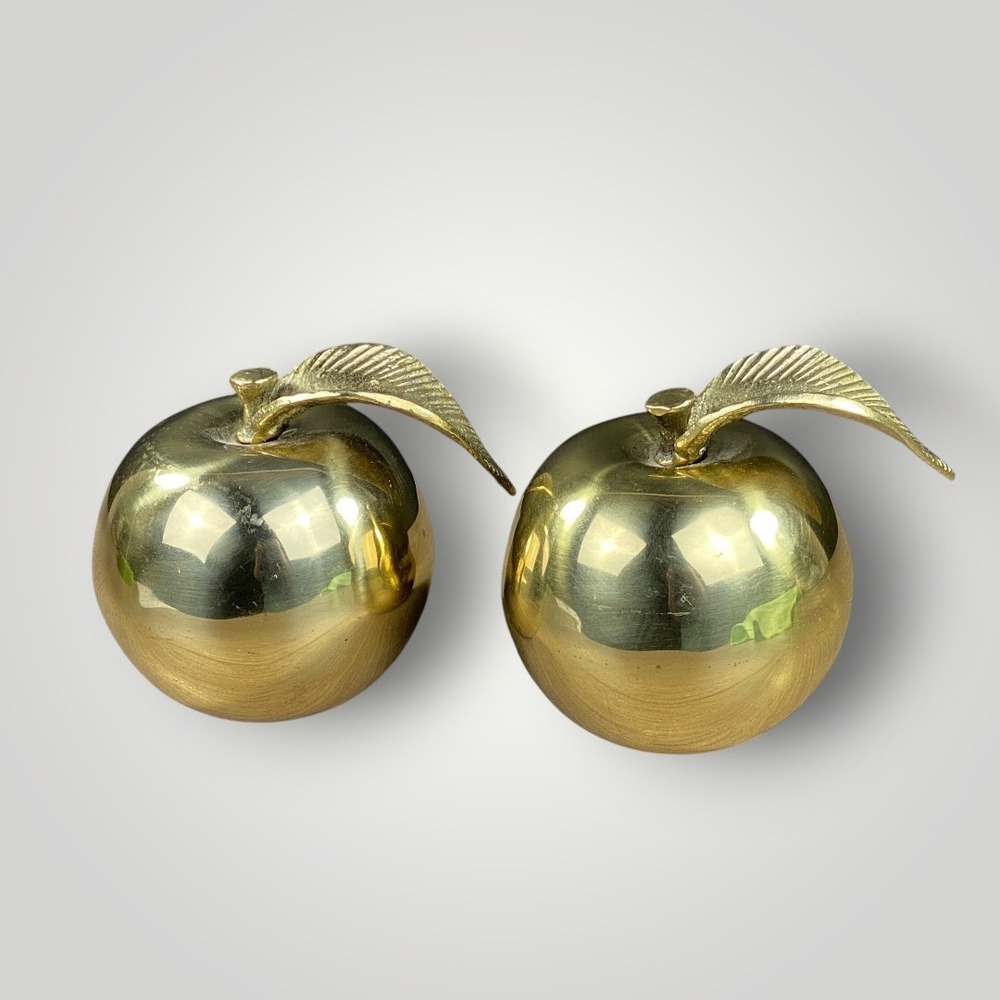 Brass Apple Paperweight Set 2 Vintage Mid Century Fruit Decor Gold Lacquer 4508
